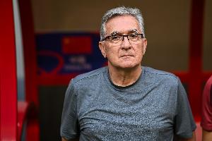 伊万：执教合同会从世界各地发来，不论在哪儿工作我都不是过客