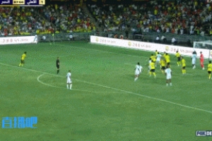 伊巴涅斯第90分钟头球破门，吉达国民2-2扳平利雅得胜利