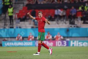 帕利尼亚：葡萄牙目标是尽快获得出线资格，我已准备好随时上场