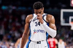 Shams：字母哥交易在赛季中重启 预计追求者不会仅限于尼克斯