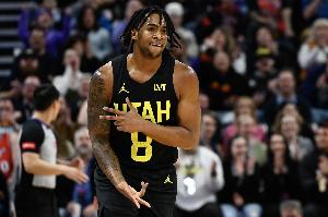 外线神准！森萨博6记三分球砍下24分3板1助1断1帽