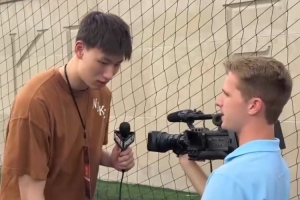 未来可期!郇斯楠此前访问伊利诺伊大学视频 本周将访问俄亥俄州立