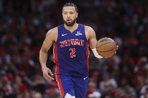 康宁汉姆近5战场均29.8分11.2助 真实命中率高62.3%&活塞五连胜